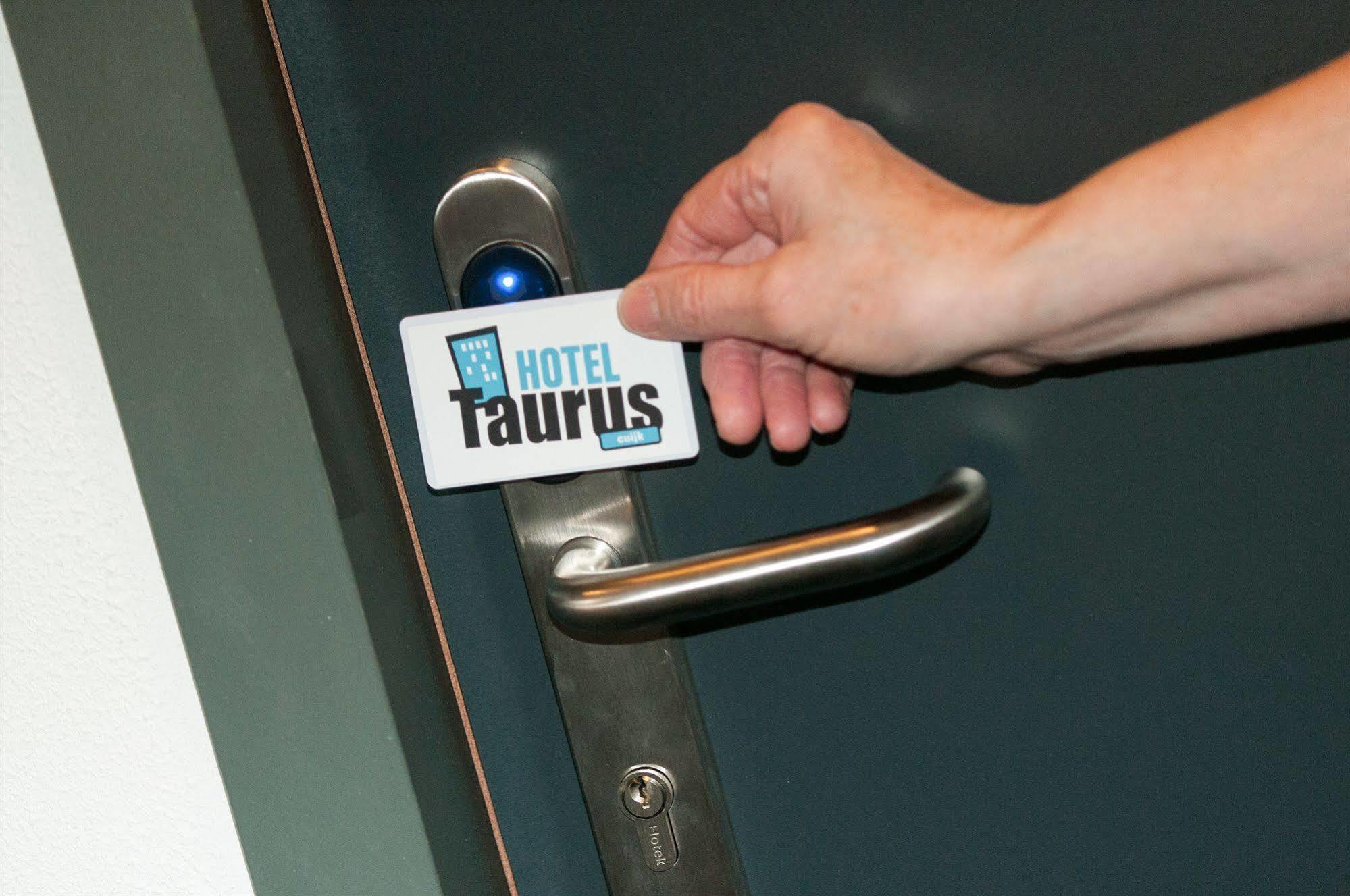 קאוק Hotel Taurus מראה חיצוני תמונה