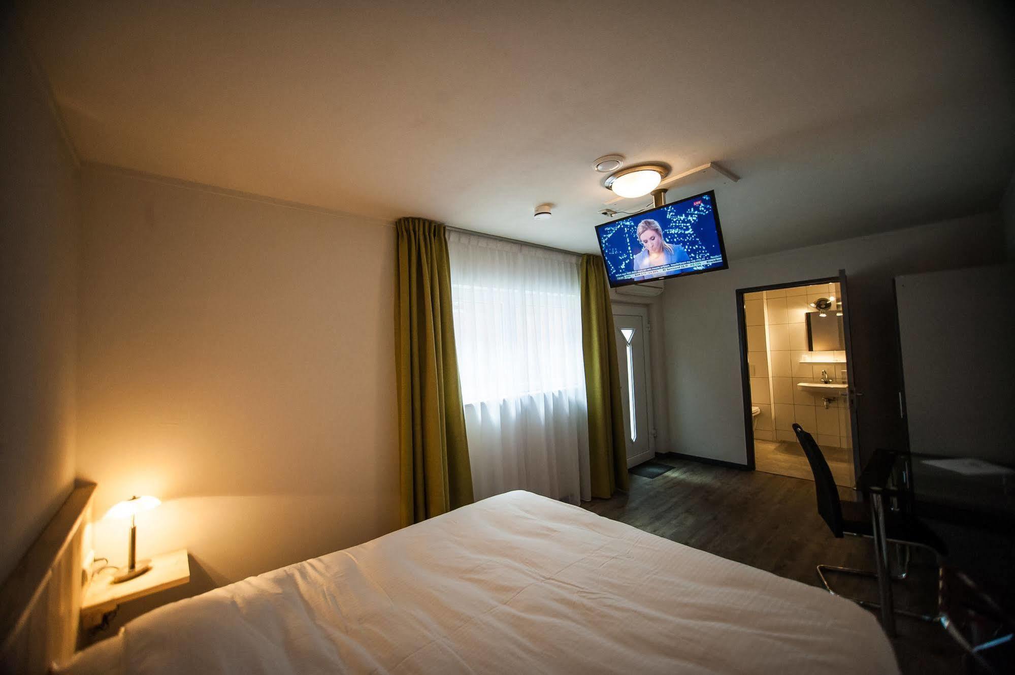 קאוק Hotel Taurus מראה חיצוני תמונה